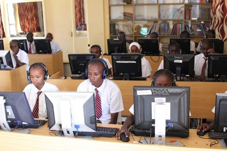 How to build a school website